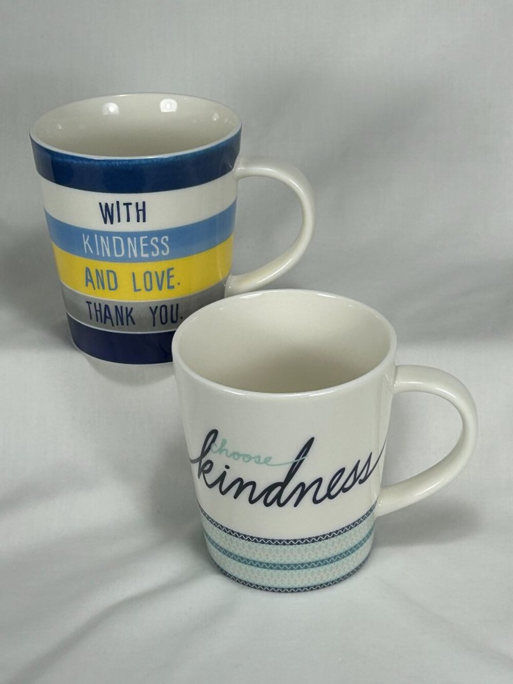 set of 2 beautiful Royal Doulton Ellen DeGeneres LOVE and KINDNESS mugs